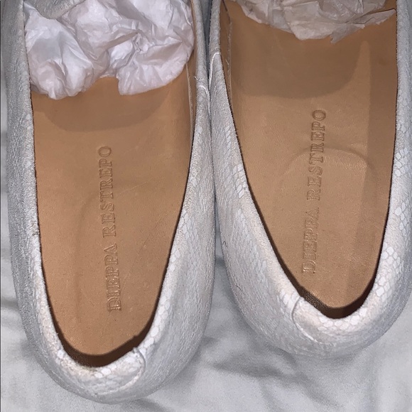 Dieppa Restrepo White Loafers with Yellow Tassels Sz 9 - Picture 3 of 9